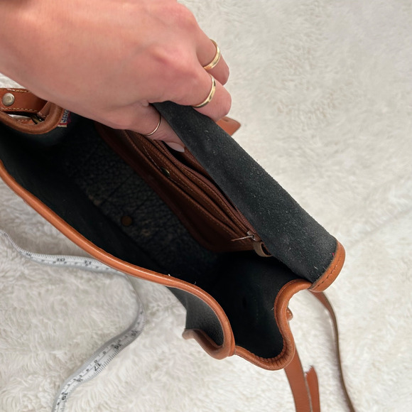 Vtg Dooney & Bourke Essex Black Crossbody All Weather Leather Heritage Made USA - Picture 7 of 11